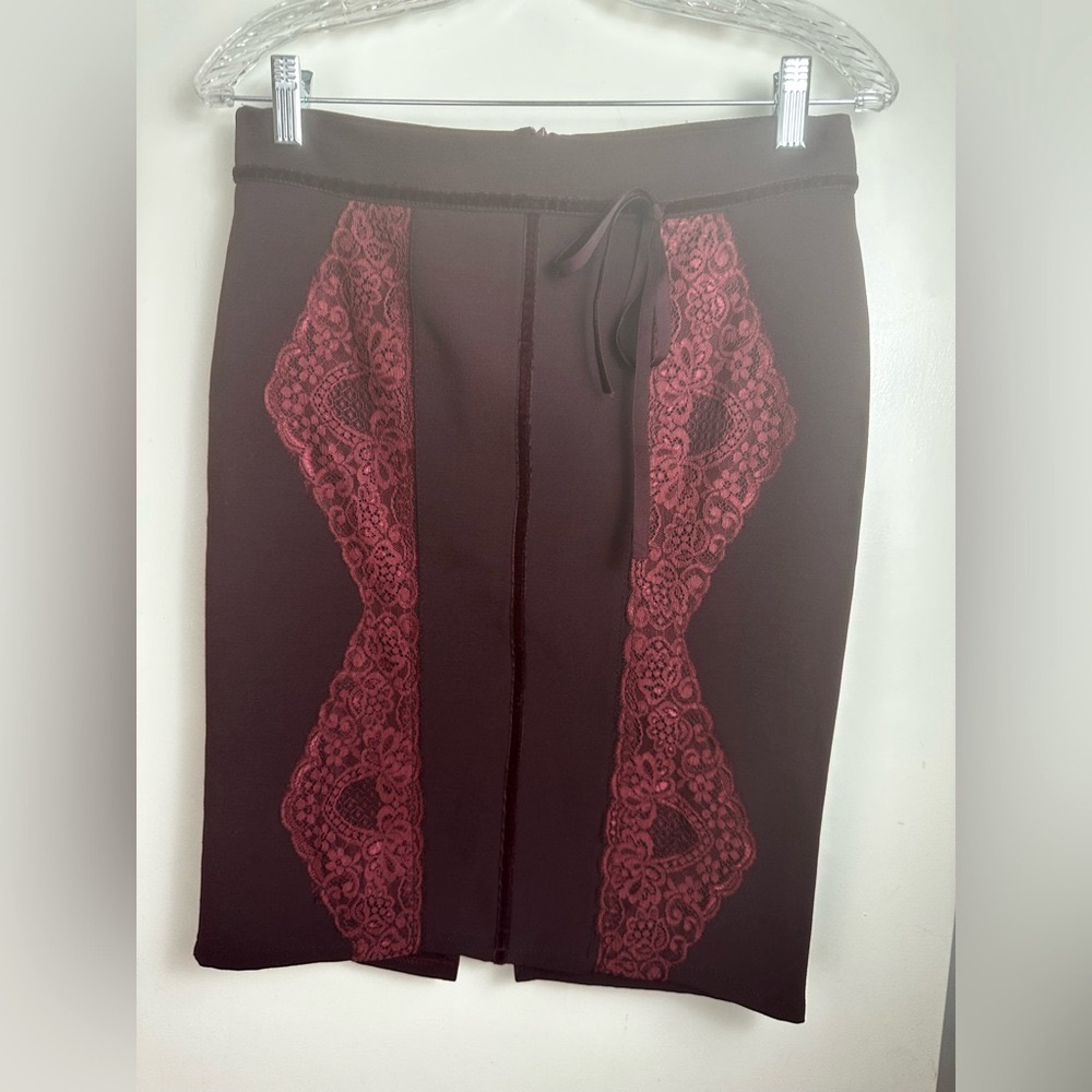 Rinascimento Maroon/Burgundy Lace/Velvet Trim Pencil Skirt NWOT S * Minor Flaw*